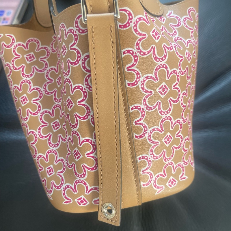 Hermes愛馬仕 奶茶色銀扣小花菜籃子14 U刻-1