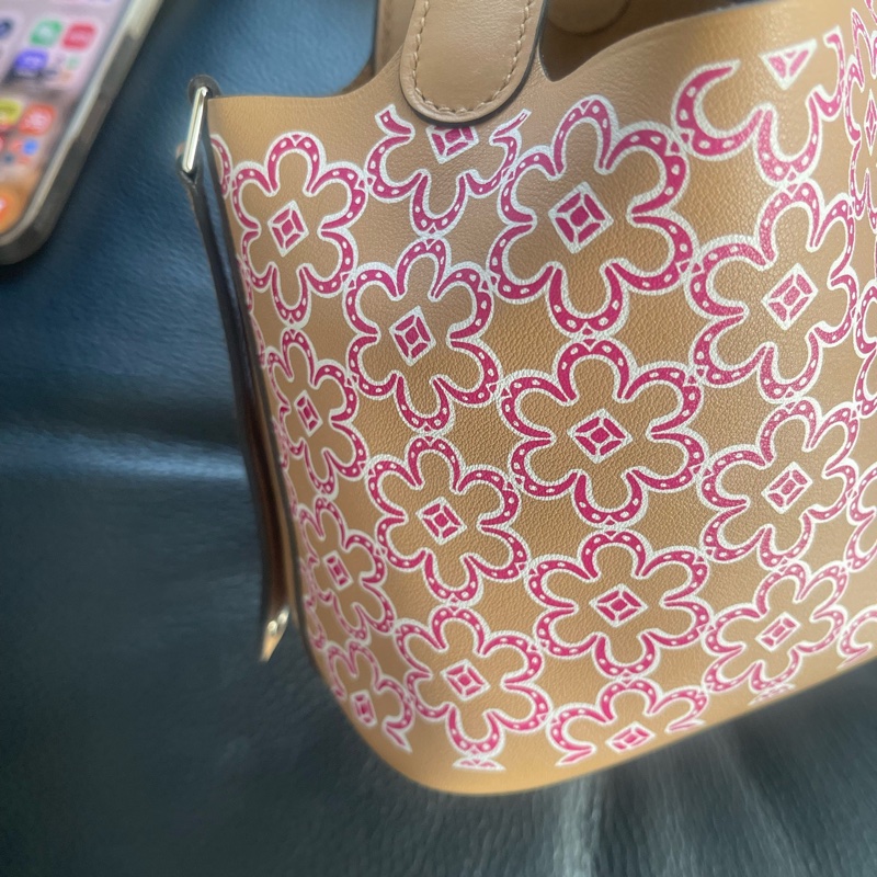 Hermes愛馬仕 奶茶色銀扣小花菜籃子14 U刻-2