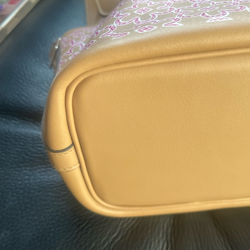 Hermes愛馬仕 奶茶色銀扣小花菜籃子14 U刻-5