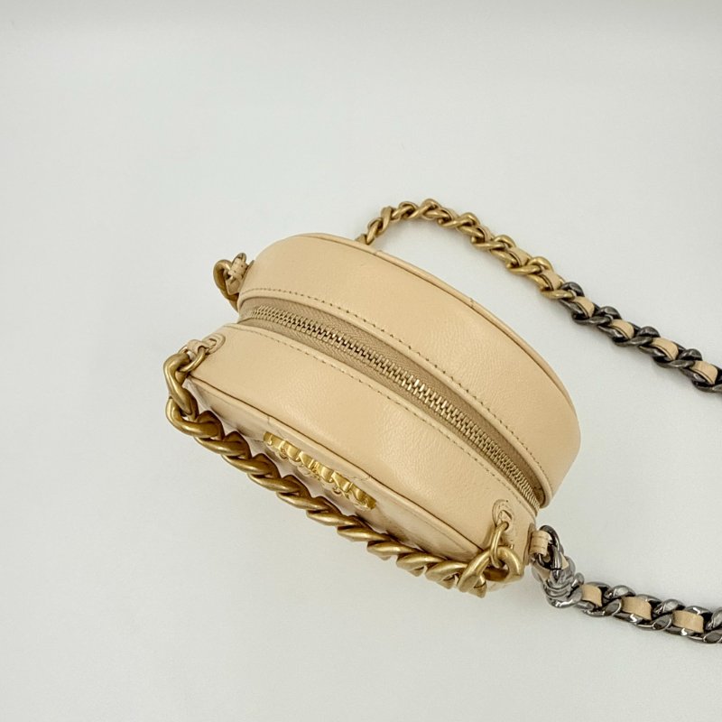 CHANEL - 奶茶色金釦羊皮19bag小圓餅包-5