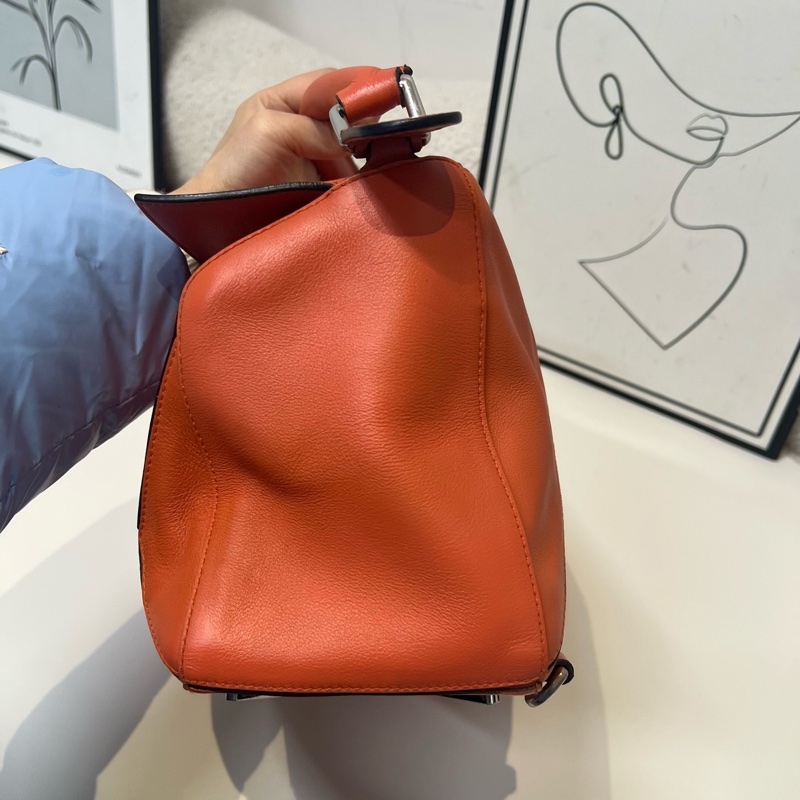 Loewe/羅意威 橘色puzzle 幾何包手提單肩斜挎包 中號 29*19.5cm-2