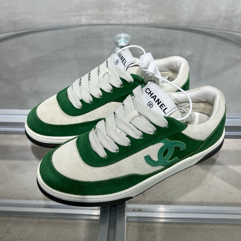 Chanel香奈兒 23P 白綠麂皮 板鞋 35碼-0
