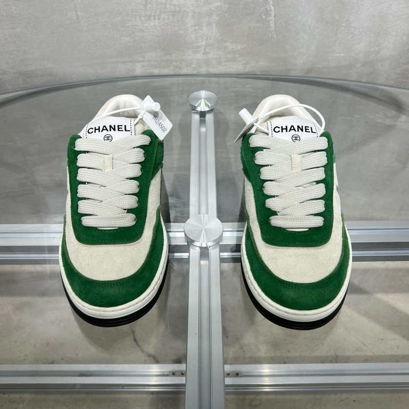 Chanel香奈兒 23P 白綠麂皮 板鞋 35碼-1