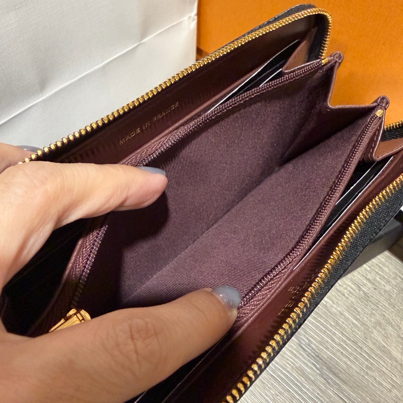 chanel coco 荔枝牛皮拉鏈長夾-12