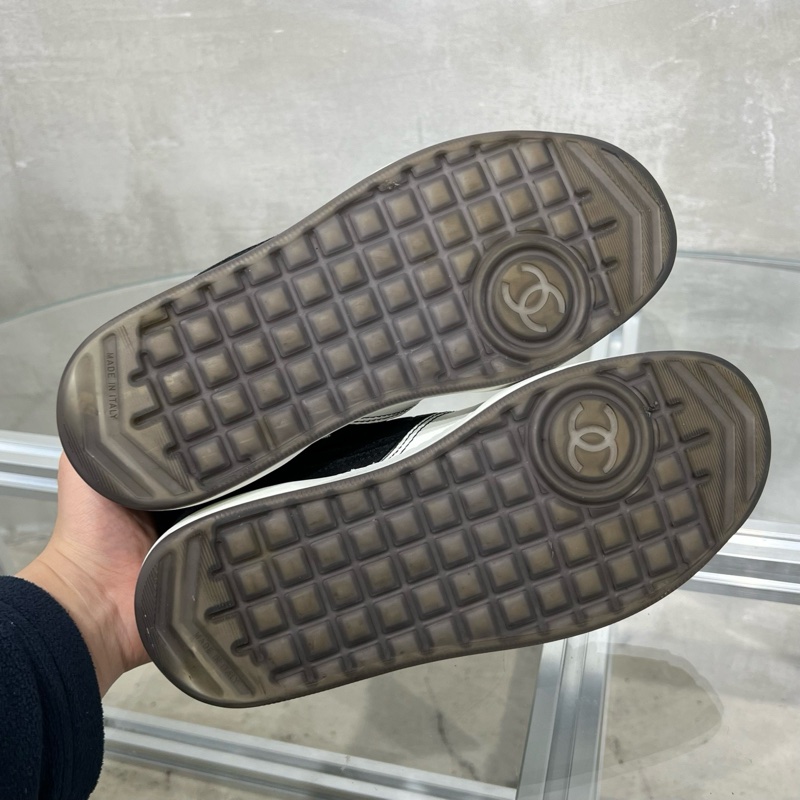 CHANEL 香奈兒 徽標皮革低幫板鞋 黑白色 38碼-6