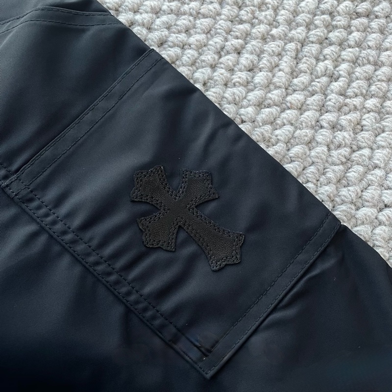 Chrome Hearts 克羅心 十字架貼皮雙膝大貼皮尼龍工裝短褲 W33 十字花+馬蹄印銀紐-3