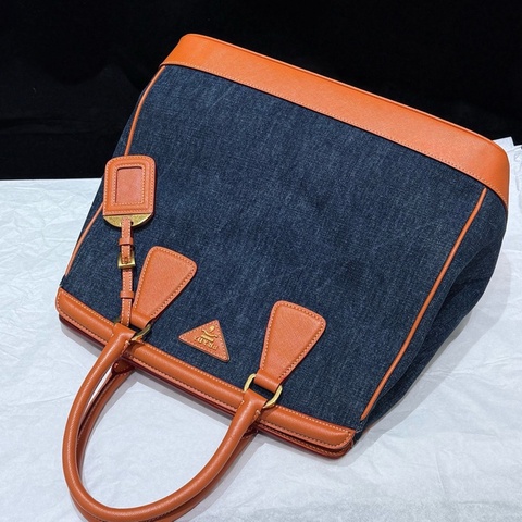 99新Prada/普拉達 撞色拼皮牛仔手提包 橙色與牛仔的碰撞 🈚附件