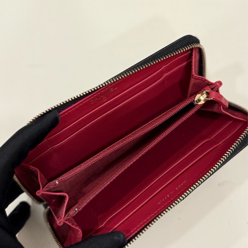 Chanel香奈兒 19系列皮穿鏈中夾黑-2