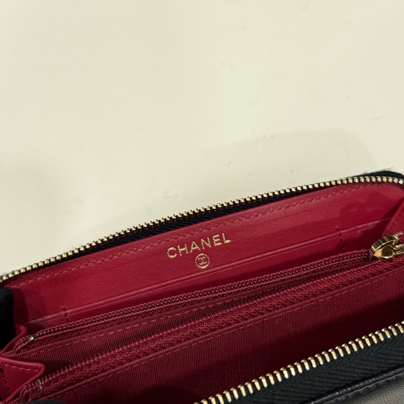 Chanel香奈兒 19系列皮穿鏈中夾黑-3