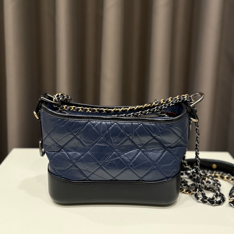 Chanel香奈兒 Gabrielle hobo黑藍色拼接流浪包-2