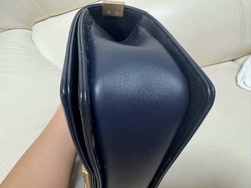 Boy Chanel medium size-9