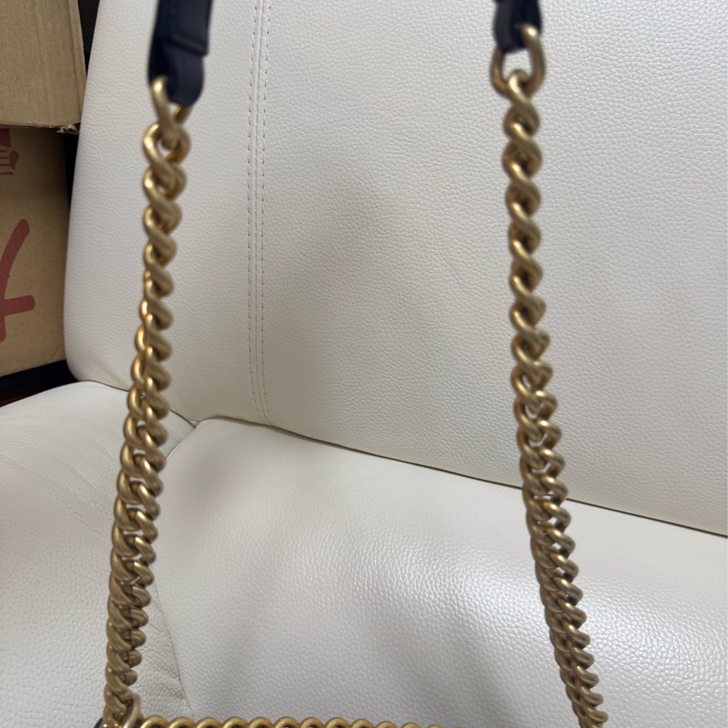 Boy Chanel medium size-12