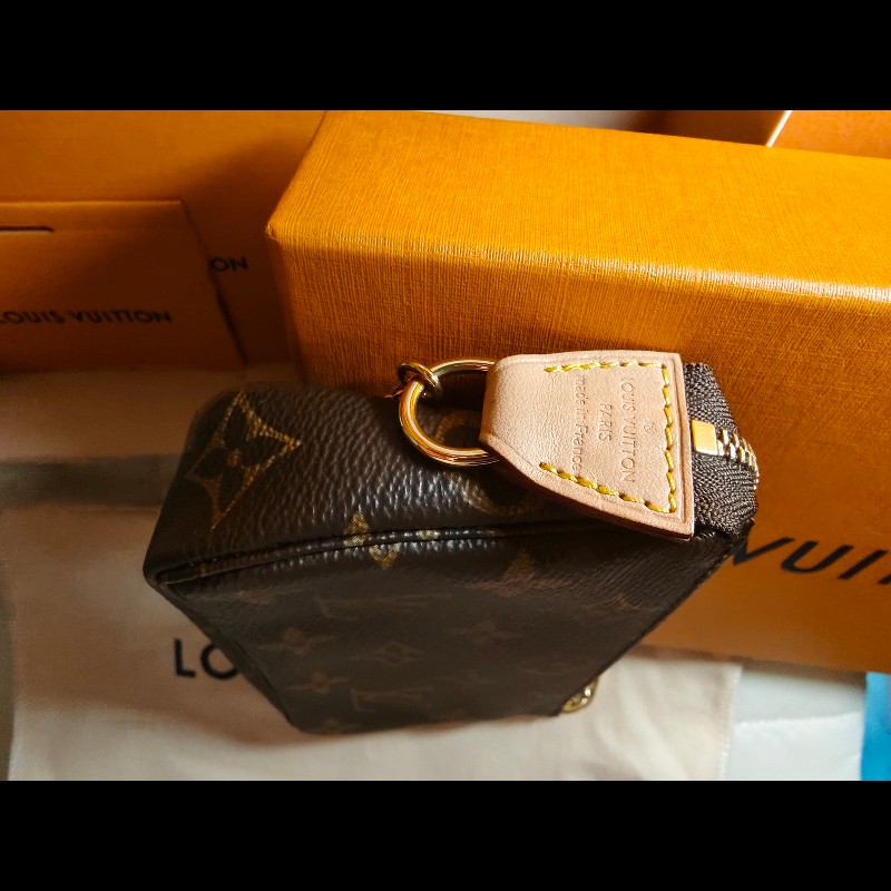 LV小麻將小手肩包9.8新-1