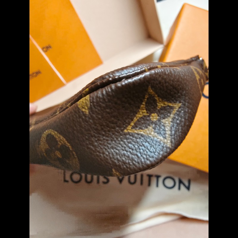 LV小麻將小手肩包9.8新-3