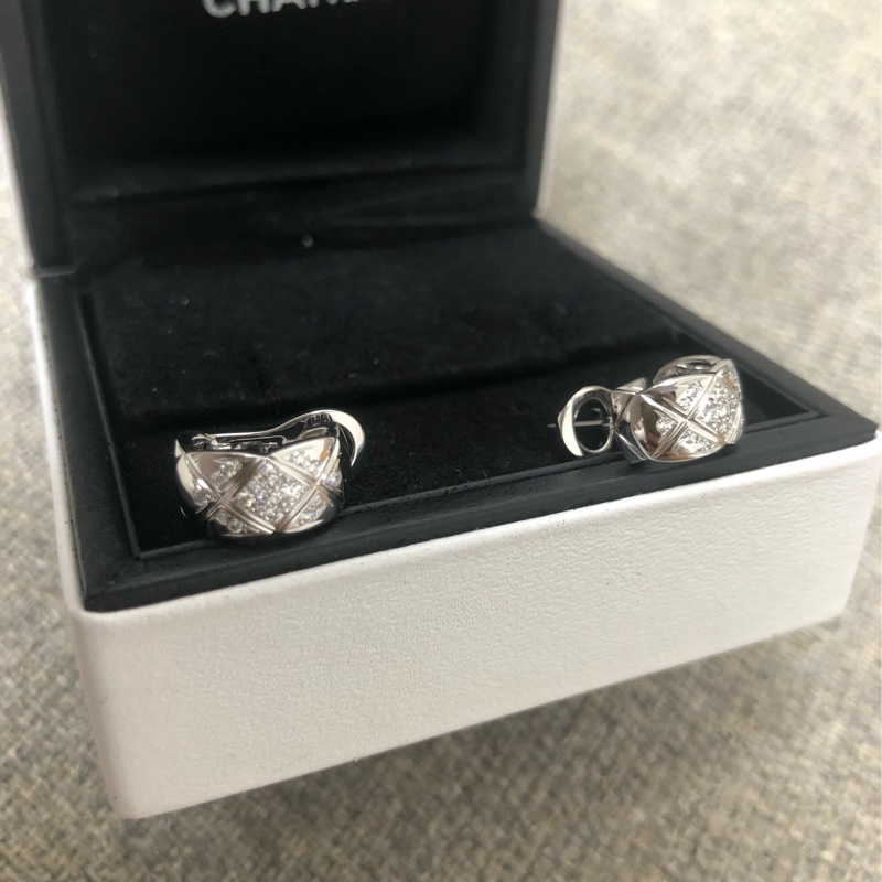 chanel香奈兒coco crush白金鑽菱格紋耳釘，2025年購入-2