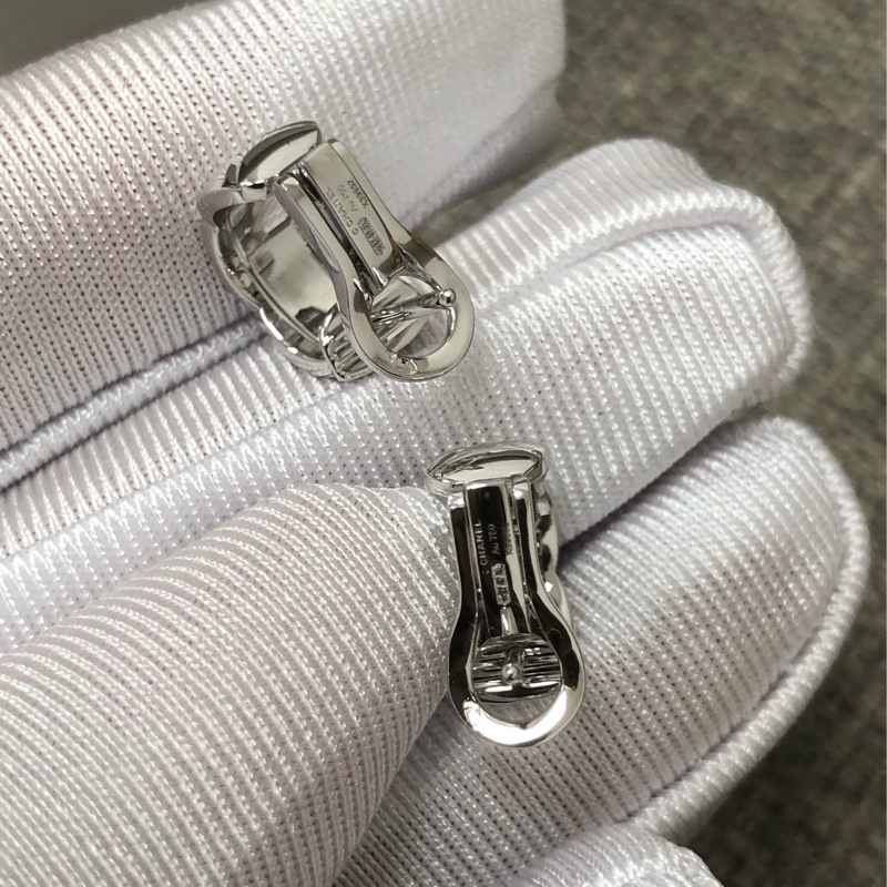 chanel香奈兒coco crush白金鑽菱格紋耳釘，2025年購入-6