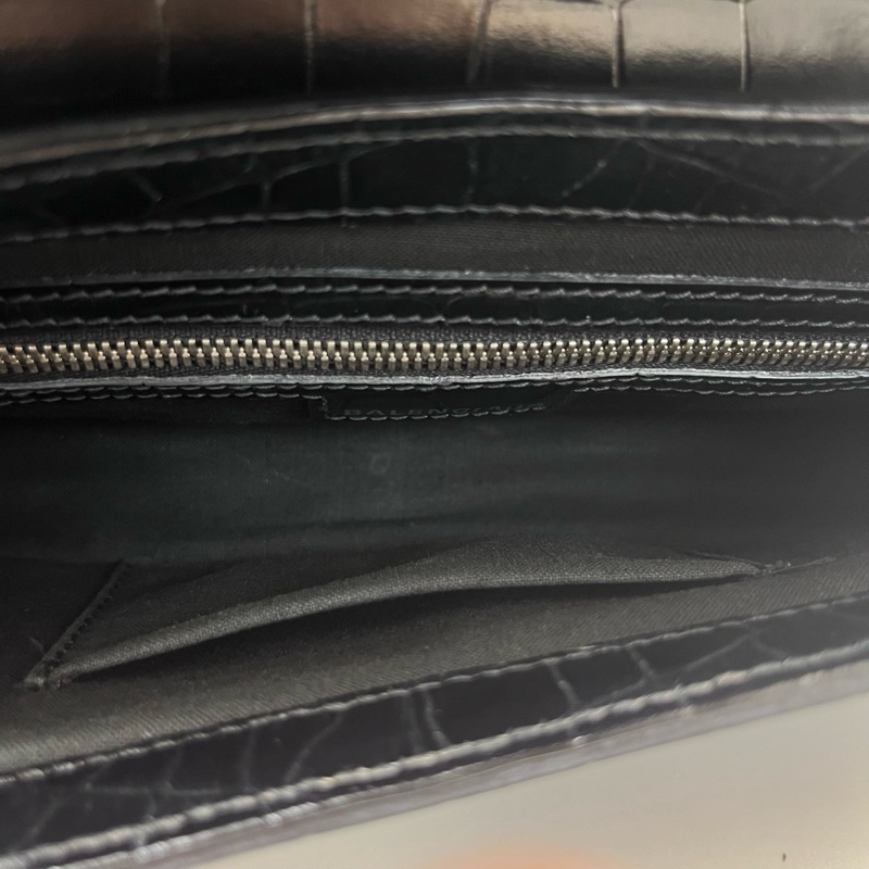 Balenciaga/巴黎世家 黑銀鰐魚壓紋 斜挎手提包-4