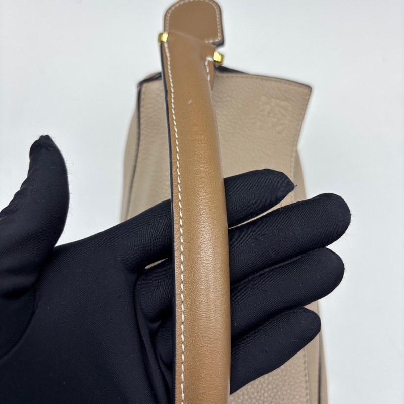 Loewe puzzle小號沙色幾何包，尺寸：24*16cm  🈚附件-7