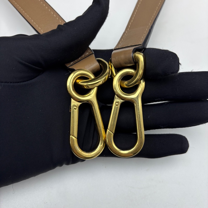 Loewe puzzle小號沙色幾何包，尺寸：24*16cm  🈚附件-9