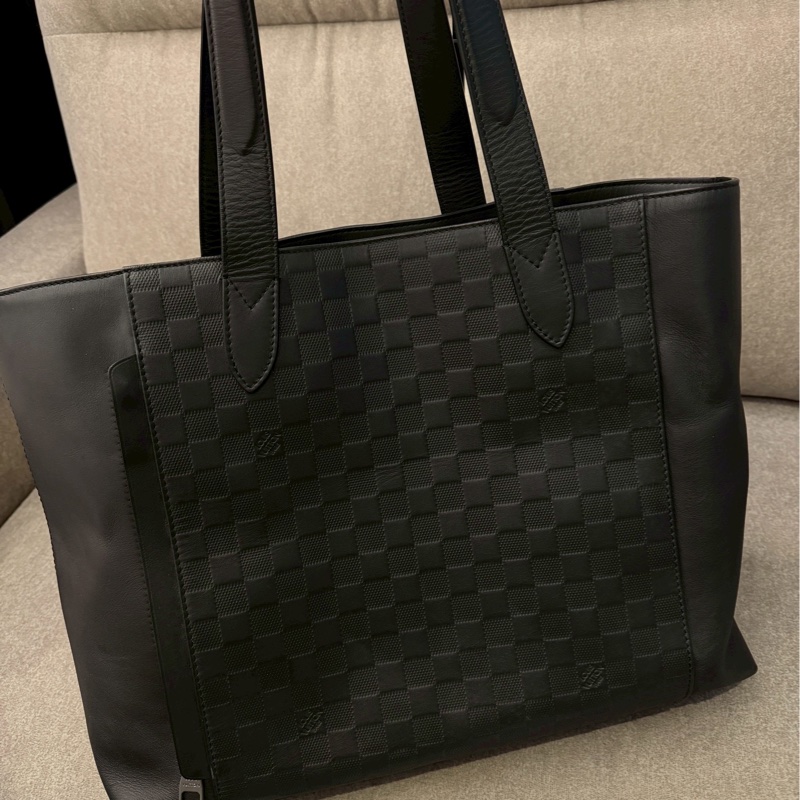 LV新款黑棋盤大手提-1