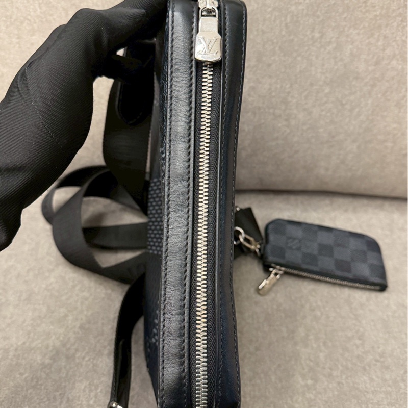 LV棋盤格三合一-1