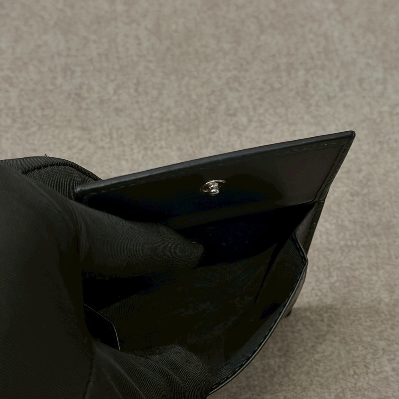 GUCCI黑色零錢袋短夾-6