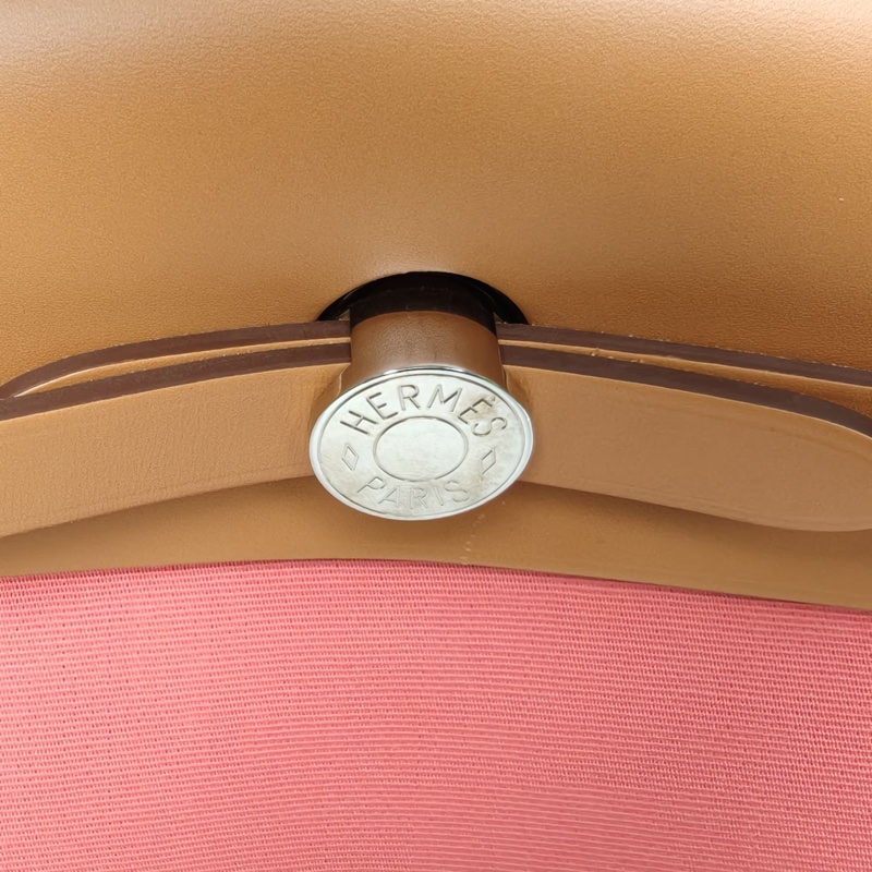 HERMES Herbag31新唇膏粉帆布/牛皮A刻銀扣-4