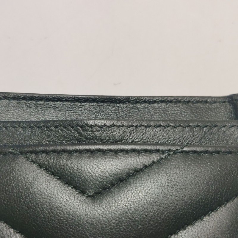 Saint Laurent LouLou羊皮純色YSL標誌絎縫卡包包-10