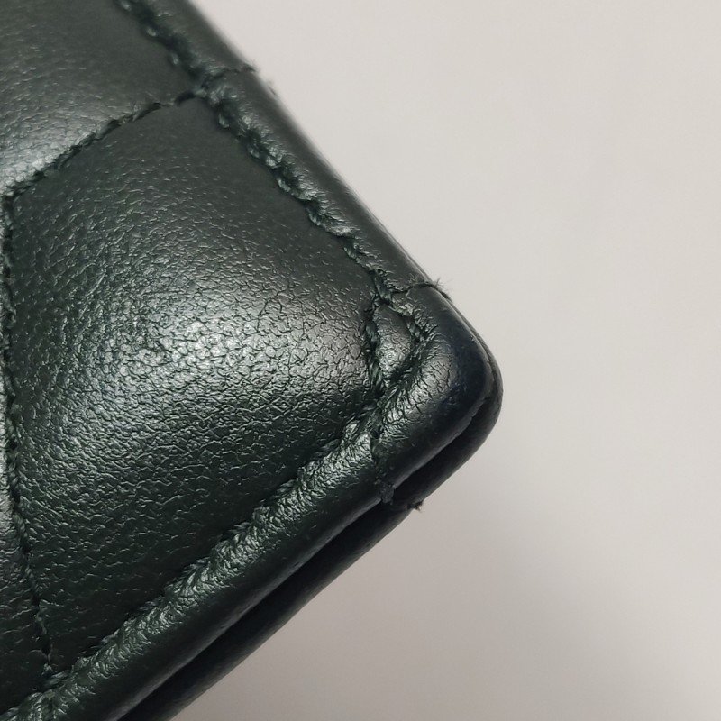 Saint Laurent LouLou羊皮純色YSL標誌絎縫卡包包-11