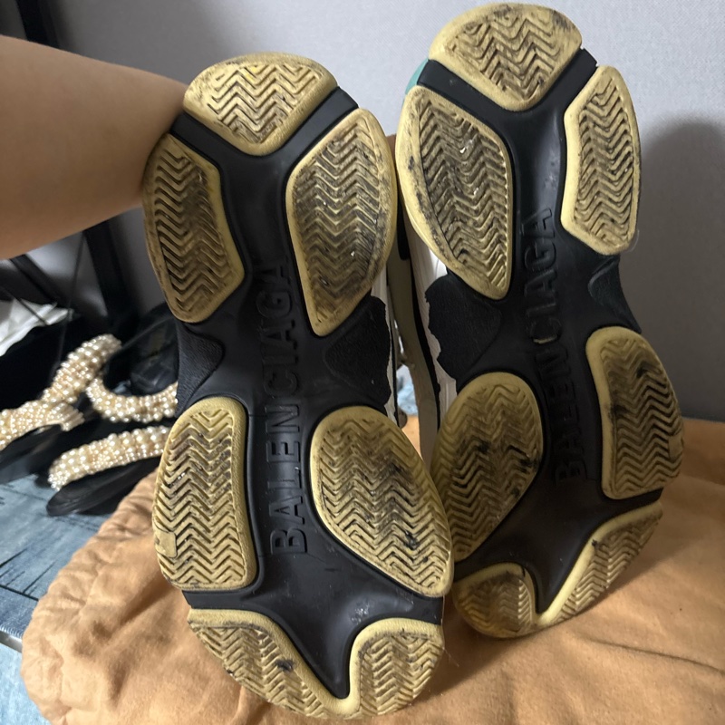 巴黎世家鞋39號-4