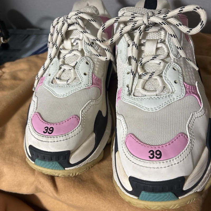 巴黎世家鞋39號-5