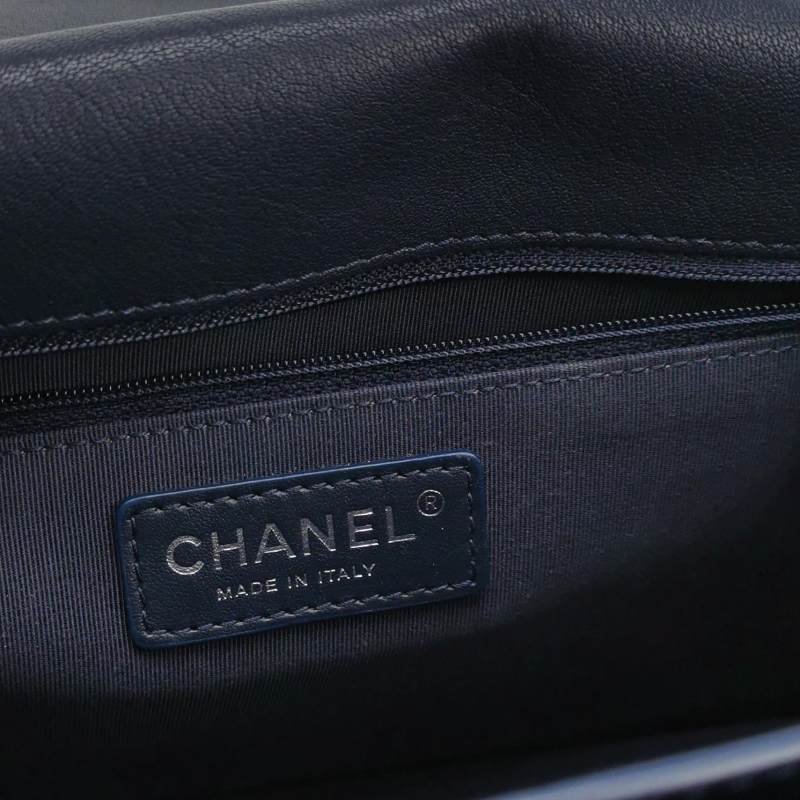 Chanel古巴系列羊皮菱格絎縫雙C標識鏈條單肩包-7