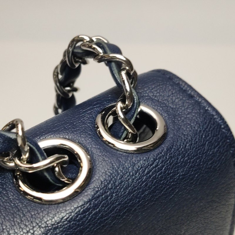 Chanel古巴系列羊皮菱格絎縫雙C標識鏈條單肩包-14