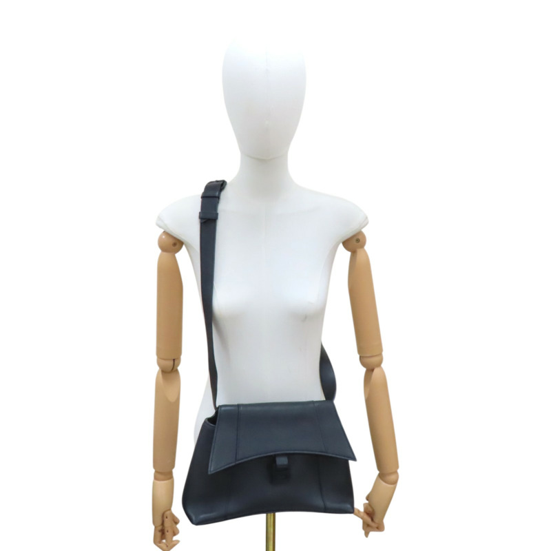 黑色 牛皮 Downtown 肩背包【BALENCIAGA 巴黎世家】 671353-9