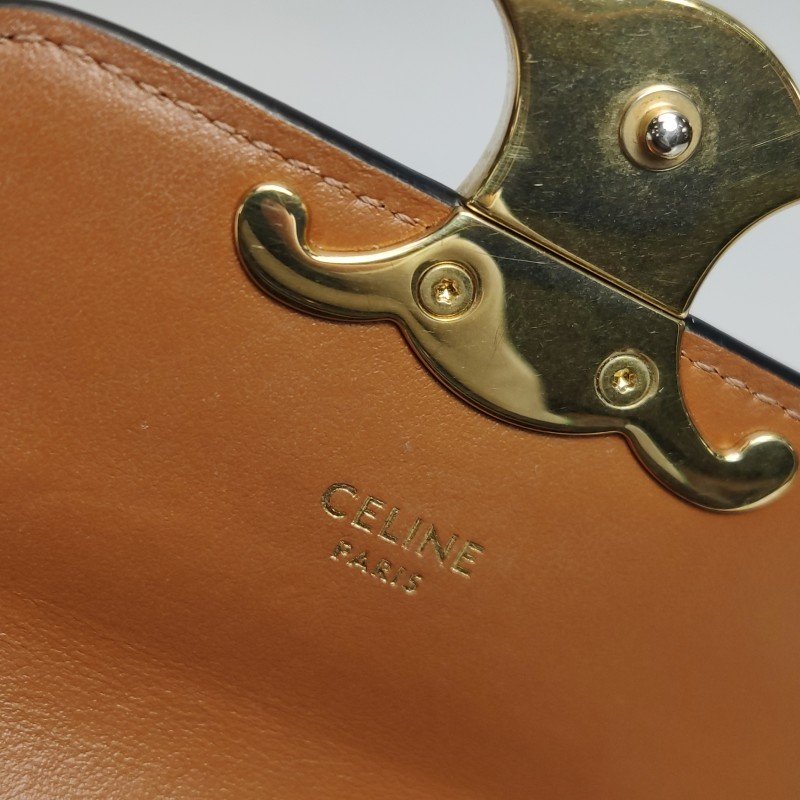 Celine Claude迷你牛皮標誌印花Logo插扣斜挎包包-9