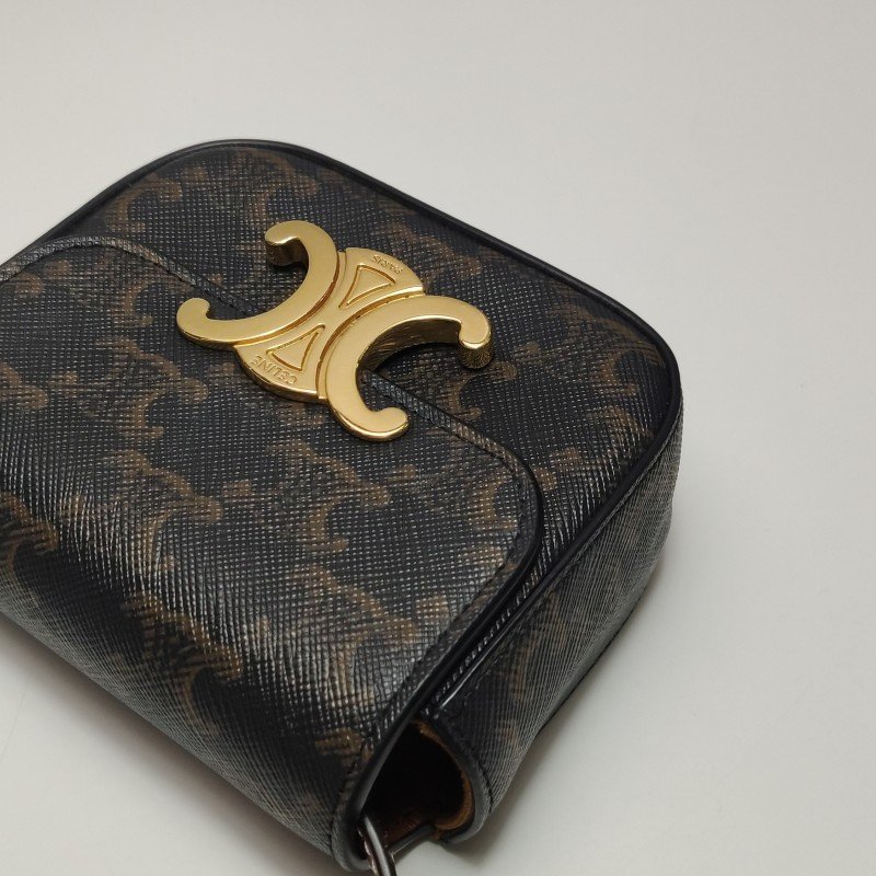 Celine Claude迷你牛皮標誌印花Logo插扣斜挎包包-23