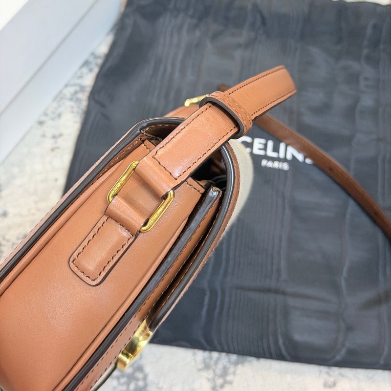 台灣專櫃💯Celine帆布拼咖牛皮Teen Triomphe 凱旋門肩背/斜背包-8