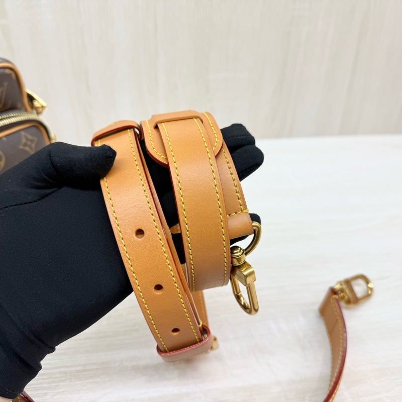 LV（超新）✨原花Nil雙層郵差包M14016-17