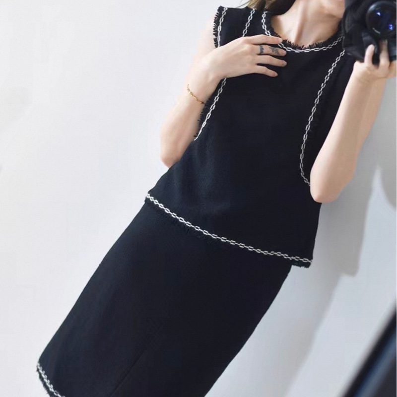 ❤️ CHANEL黑白毛邊粗花呢背心-8