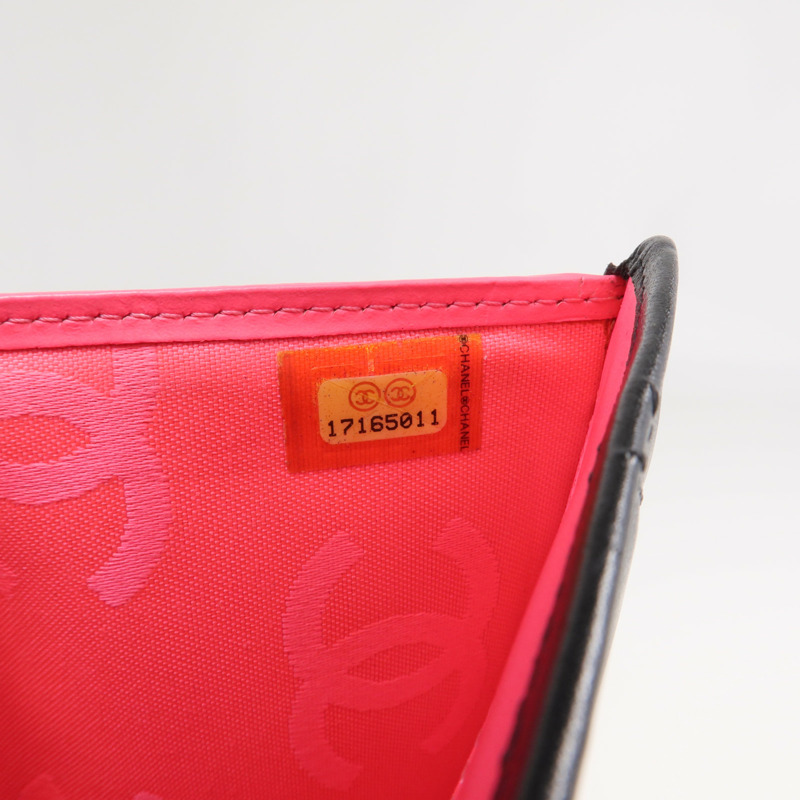 CHANEL 牛皮皮革Cambon Wallet銀扣長錢包-18