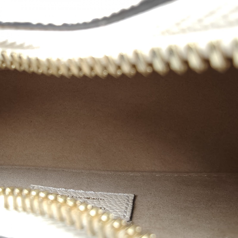 LOUIS VUITTON 米白色牛皮晶片BOULOGNE牛角包壓紋粒面-4