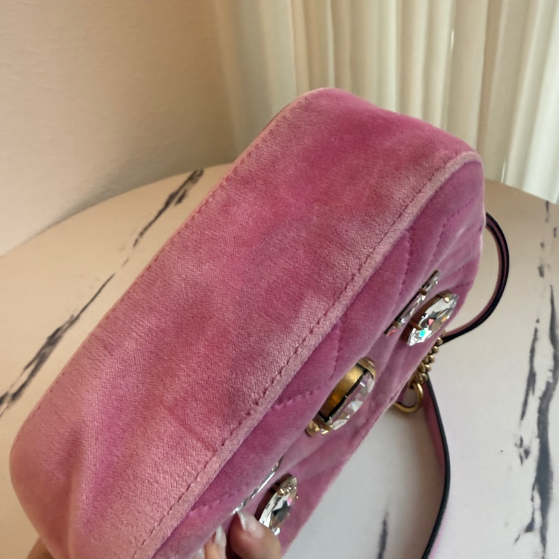 Gucci 粉色布鑽相機包🩷🤍❤️-13