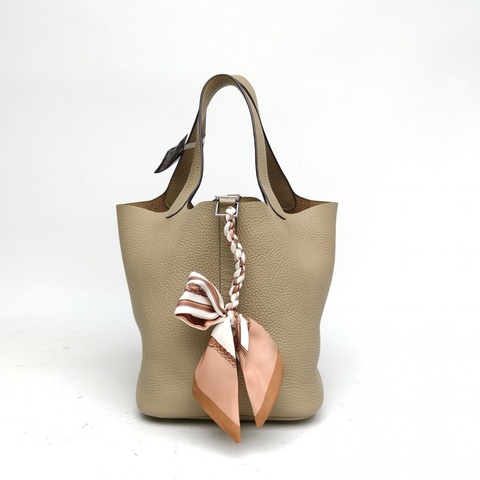 HERMES Picotin22菜籃子風衣灰TC皮X刻銀扣