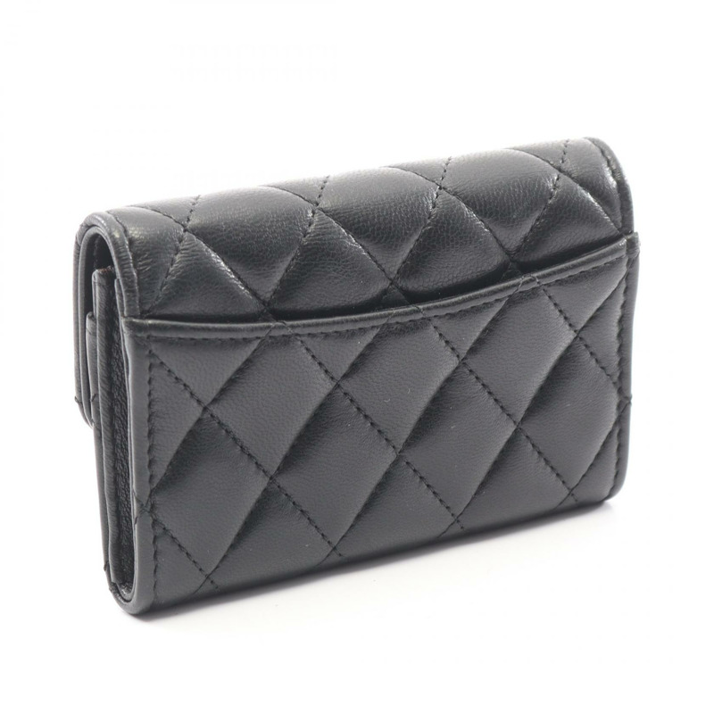 香奈兒 (CHANEL) Matelasse 卡包，羊皮材質，黑色，二手，女士，帶銀色金屬扣-1