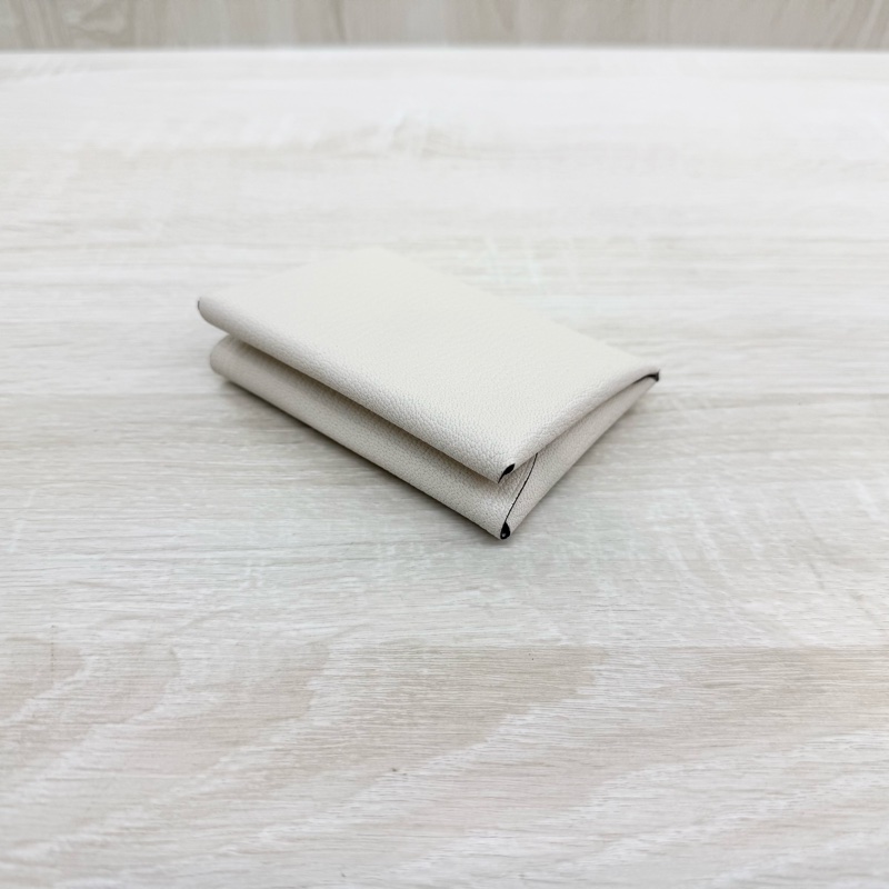 HERMES Nata 奶油白山羊皮Calvin Duo零錢卡包H082977-3