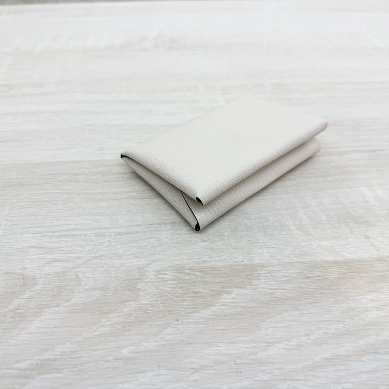 HERMES Nata 奶油白山羊皮Calvin Duo零錢卡包H082977-4