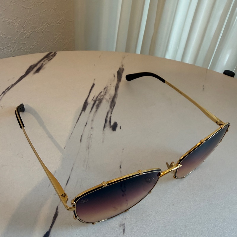Lv墨鏡🕶️細節滿分-4