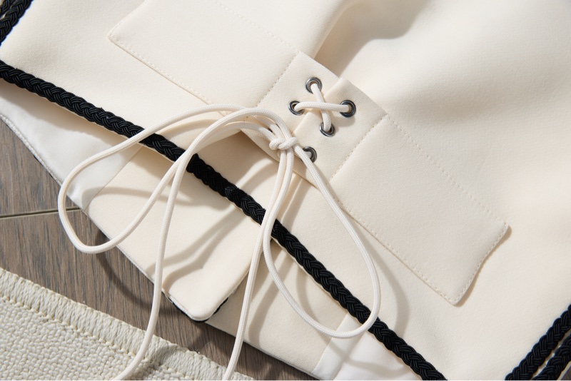 ❤️Dior 超重工米白色刺繡花紋背心馬甲-4