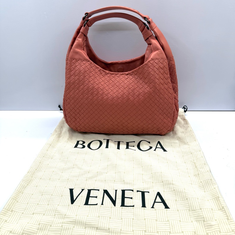 BOTTEGA VENETA 寶緹嘉 珊瑚粉編織CAMPANA手提包-2