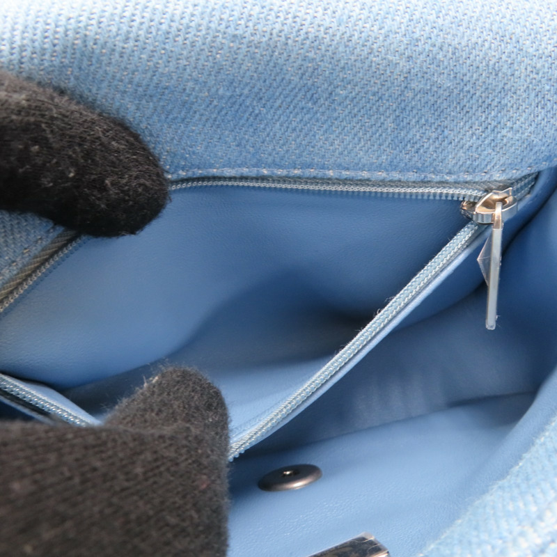 藍色 單寧布 Coco 17 愛心調節扣 肩背包 銀扣【CHANEL 香奈兒】 AS3829-5